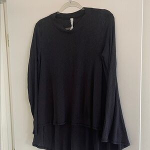 lululemon athletica Black Long Sleeve Tee
